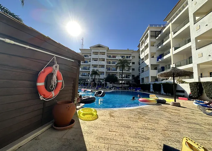 Bayview Αλμπουφέιρα